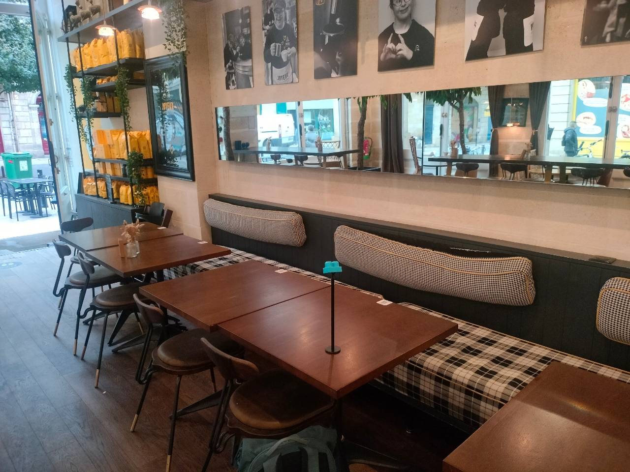 Café Joyeux Bordeaux