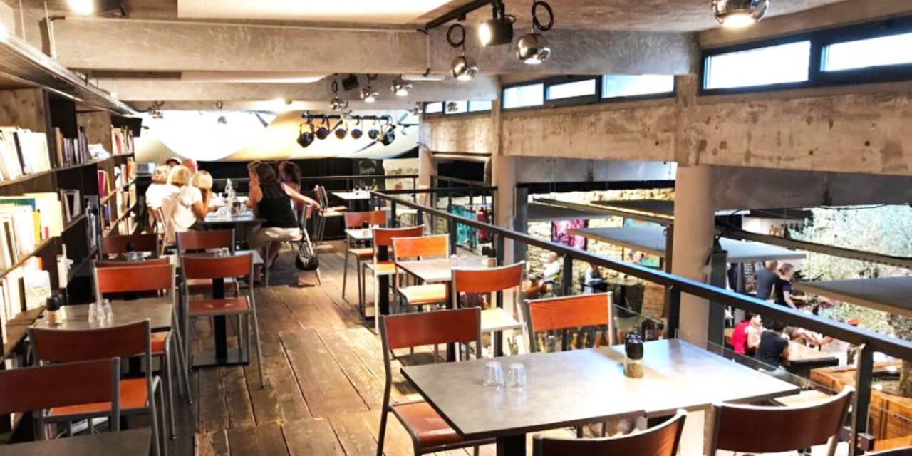 Gazette café